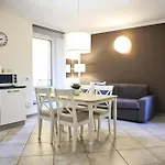아파트 Varennahouse 바레나