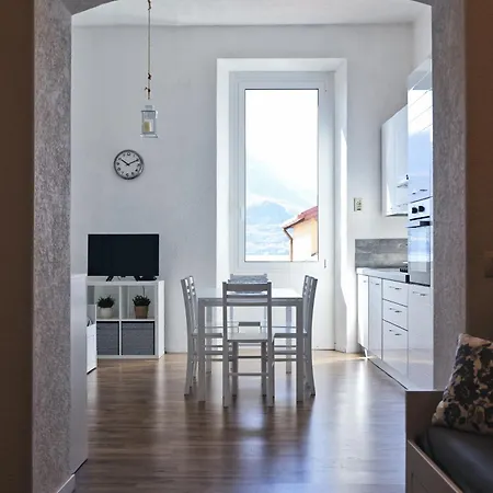 Varennahouse Apartamento Varenna